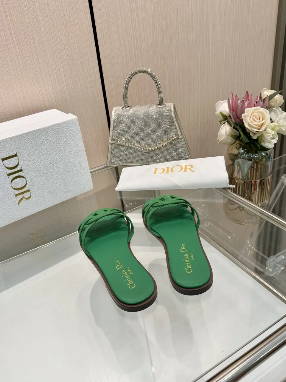 👟👟Ex-factory price 340👟👟 Dior new model, 9 colors available, cowhide fabric, code number 35-42, leather sole +40